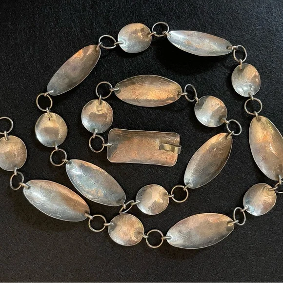 AUTHENTIC NATIVE AMERICAN STERLING SILVER AND TURQUOISE CONCHO BELT 🔥VINTAGE - Picture 8 of 11